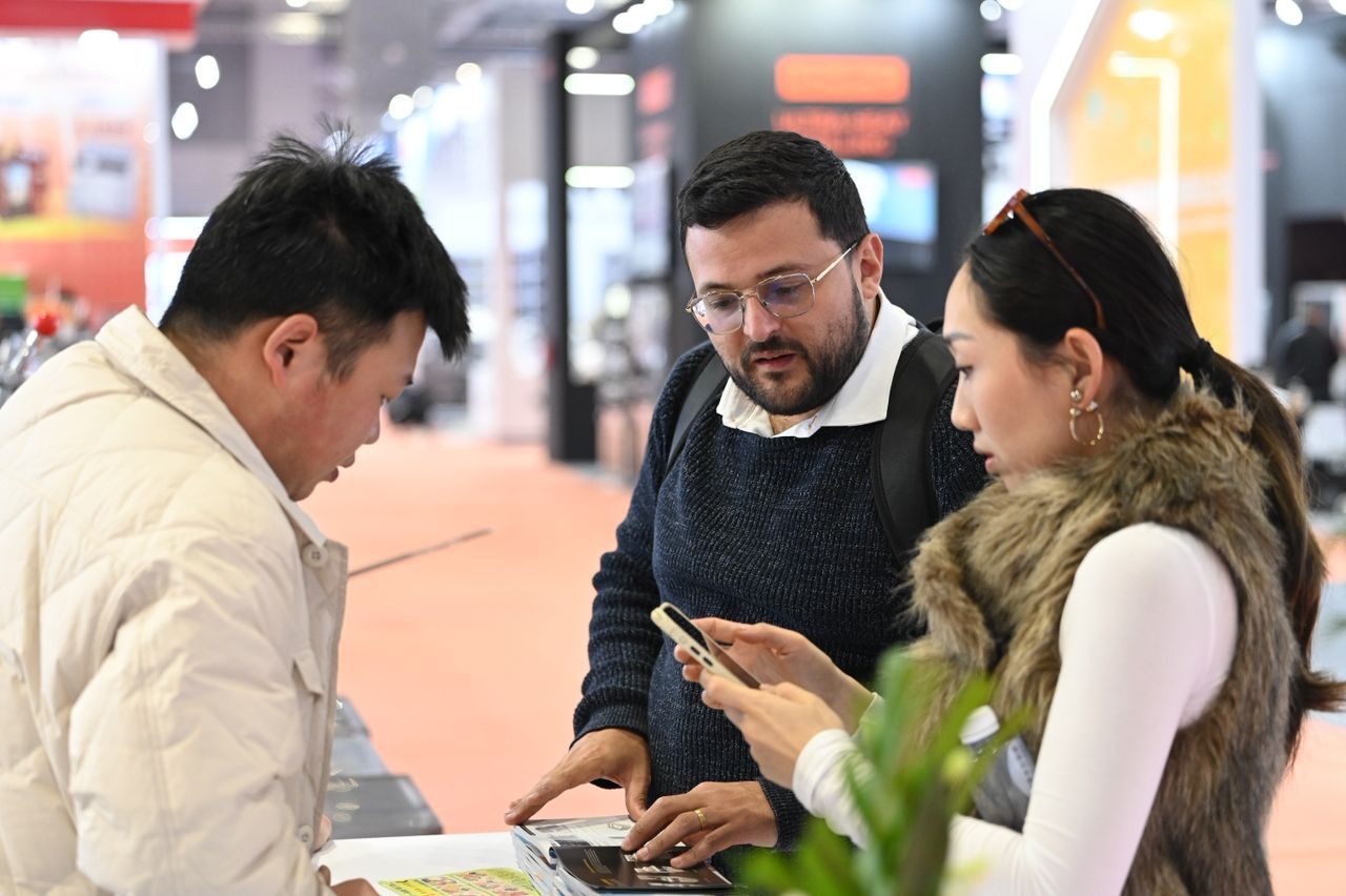 Operación de importación AAK Trading
